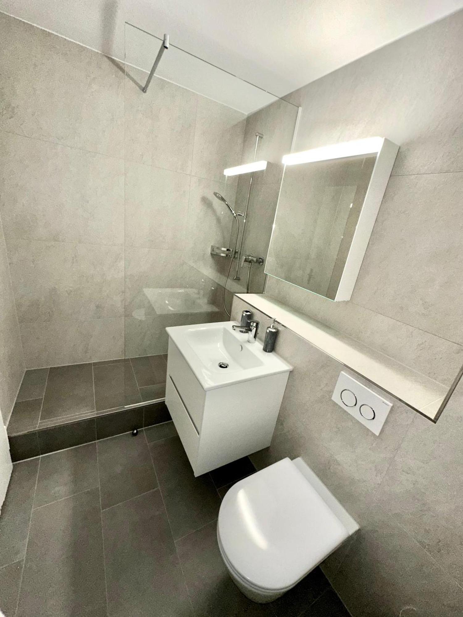 Center Appartement Interlaken Bagian luar foto